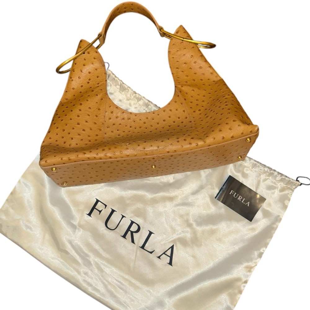 FURLA ⭐️AUTHENTIC ⭐️ Geuine Leather Shoulder Bag